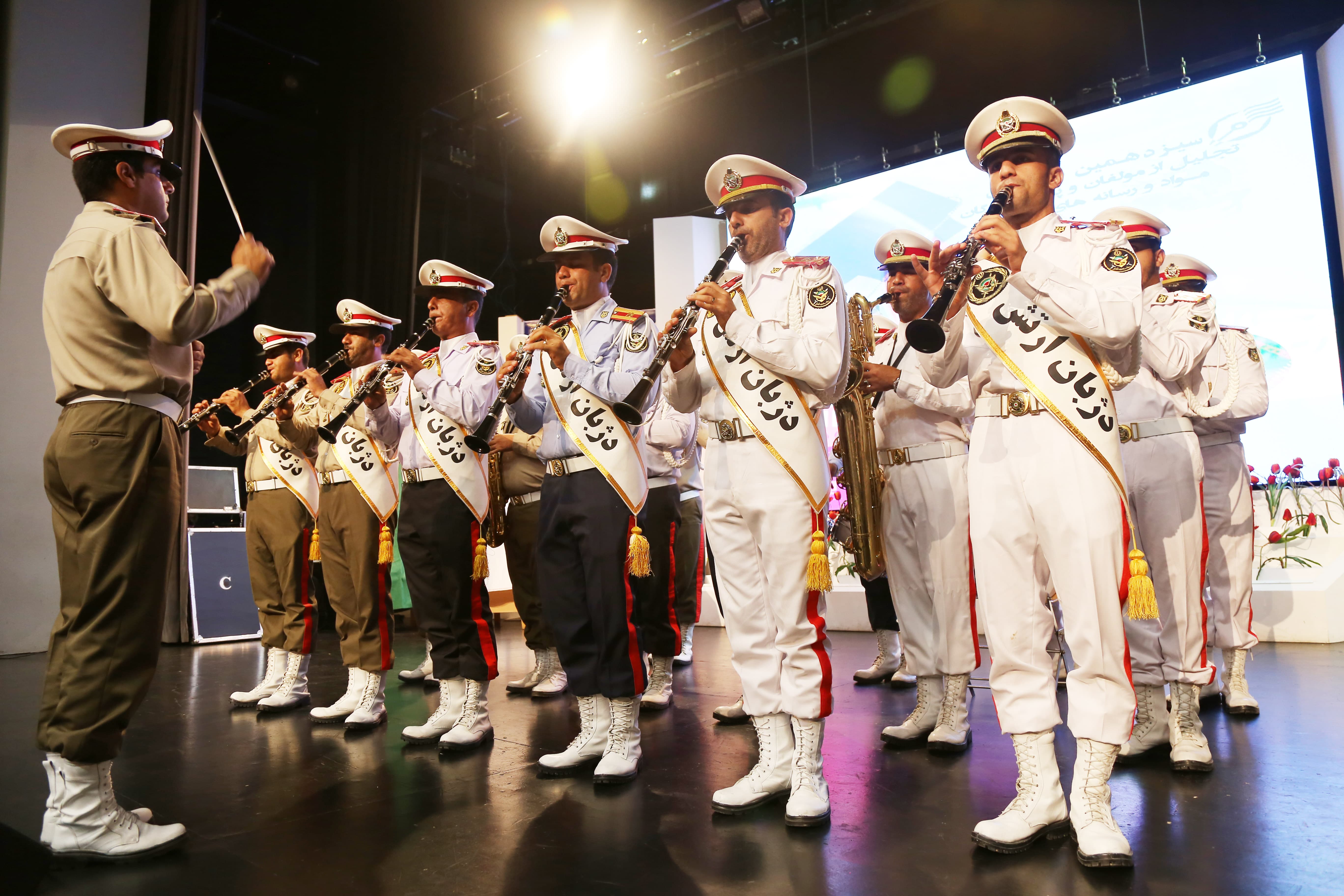 سیزدهمین همایش تجلیل از مؤلفان و پدیدآورندگان مواد و رسانه‌های آموزشی؛ ١٧ مهر ۱۳۹۷