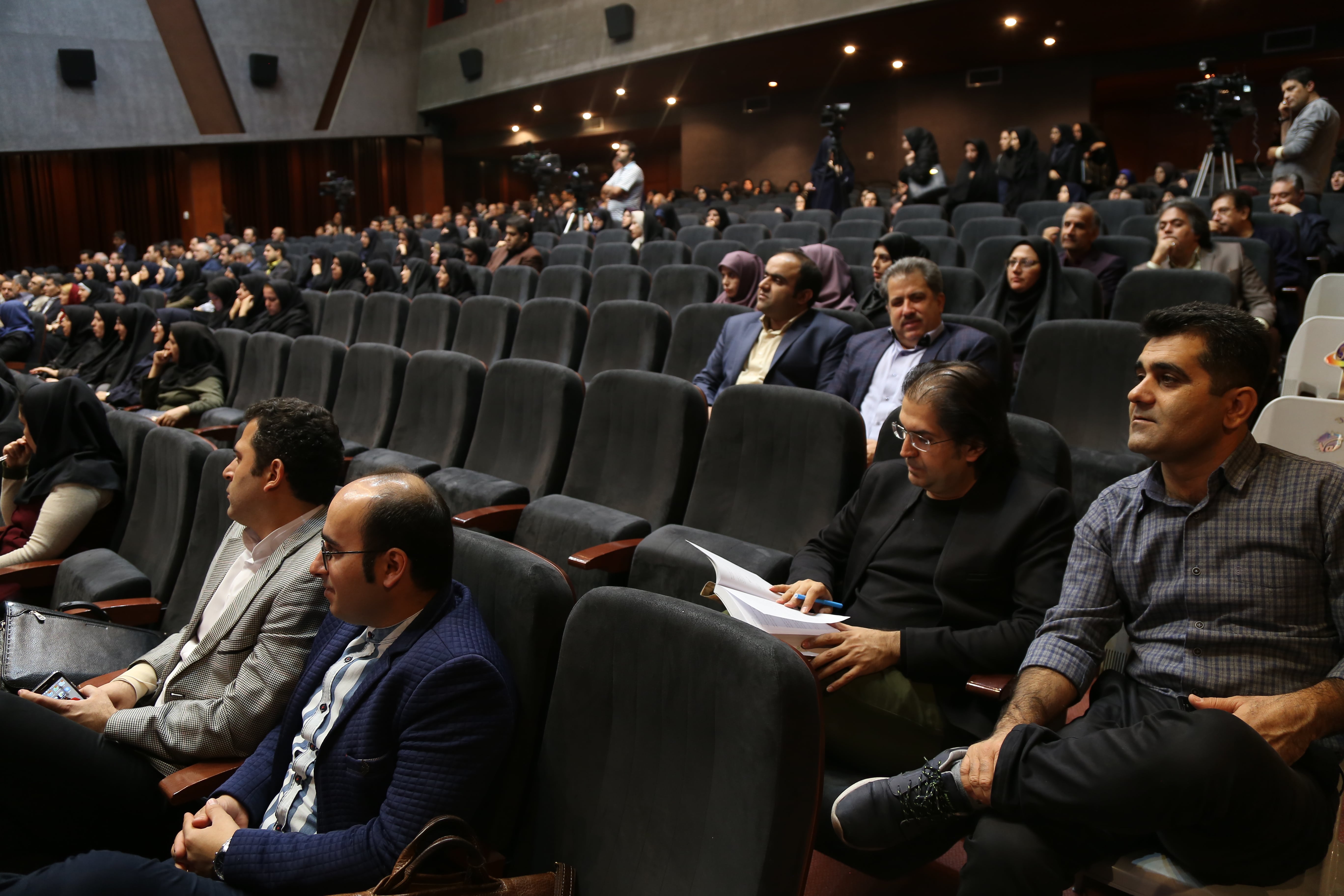 سیزدهمین همایش تجلیل از مؤلفان و پدیدآورندگان مواد و رسانه‌های آموزشی؛ ١٧ مهر ۱۳۹۷