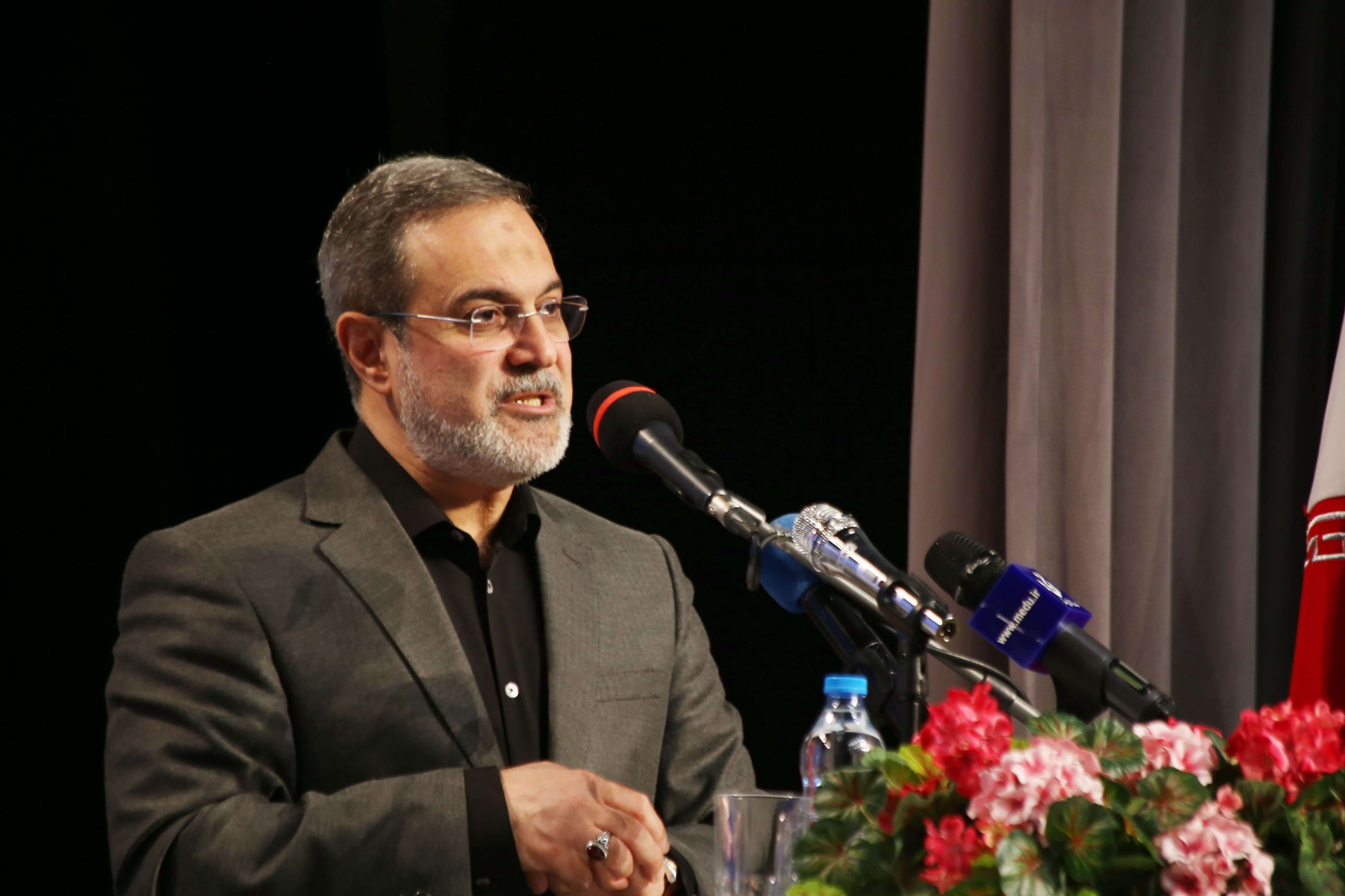 سیزدهمین همایش تجلیل از مؤلفان و پدیدآورندگان مواد و رسانه‌های آموزشی؛ ١٧ مهر ۱۳۹۷