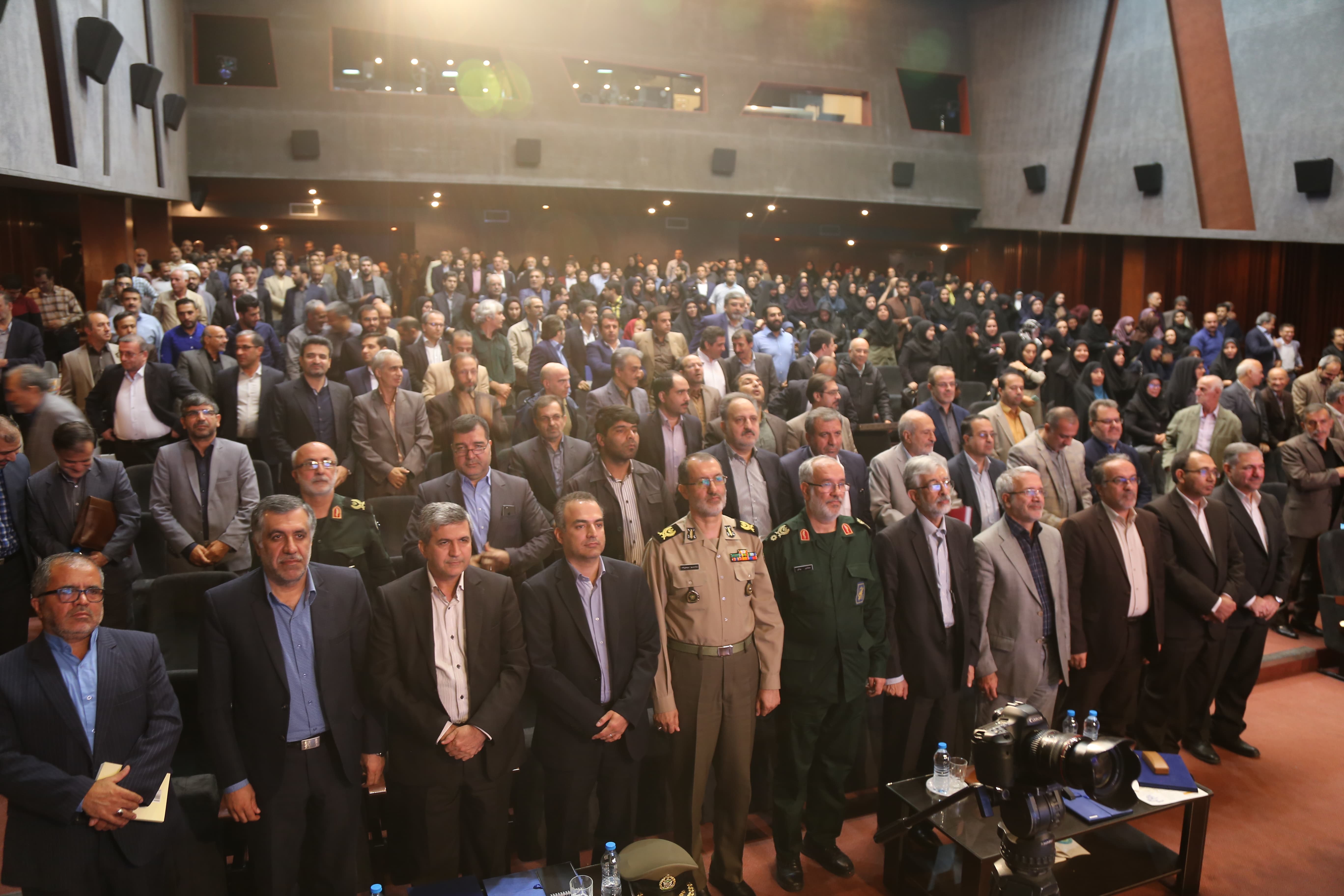 سیزدهمین همایش تجلیل از مؤلفان و پدیدآورندگان مواد و رسانه‌های آموزشی؛ ١٧ مهر ۱۳۹۷