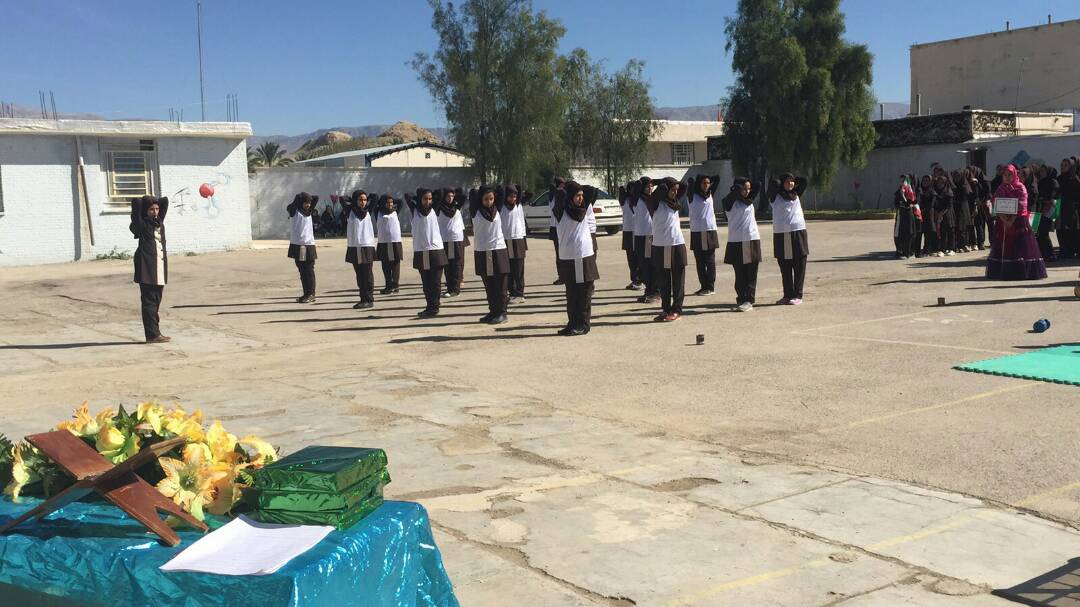 بررسی میزان افسردگی و رابطه آن با ورزش در دختران