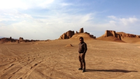 کلاه از سر برداشتیم به احترام کویر