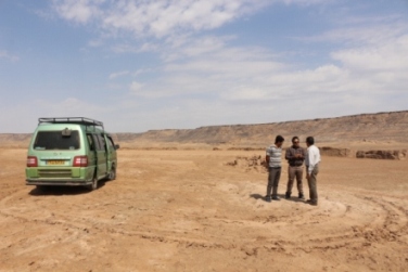 کلاه از سر برداشتیم به احترام کویر