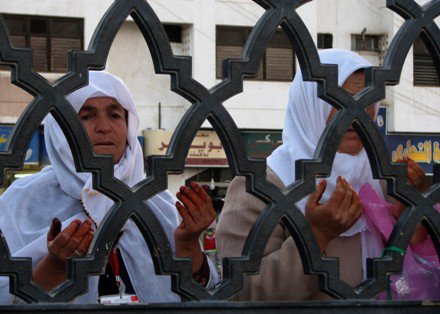 هر مسافر یک عکاس است: اجتماعی