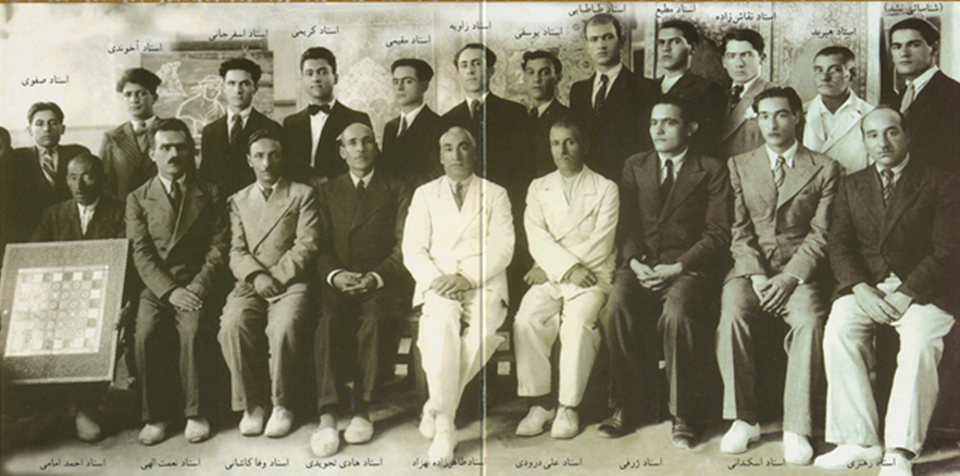 نخستین مرکز رسمی آموزش هنرهای سنتی در دوره معاصر