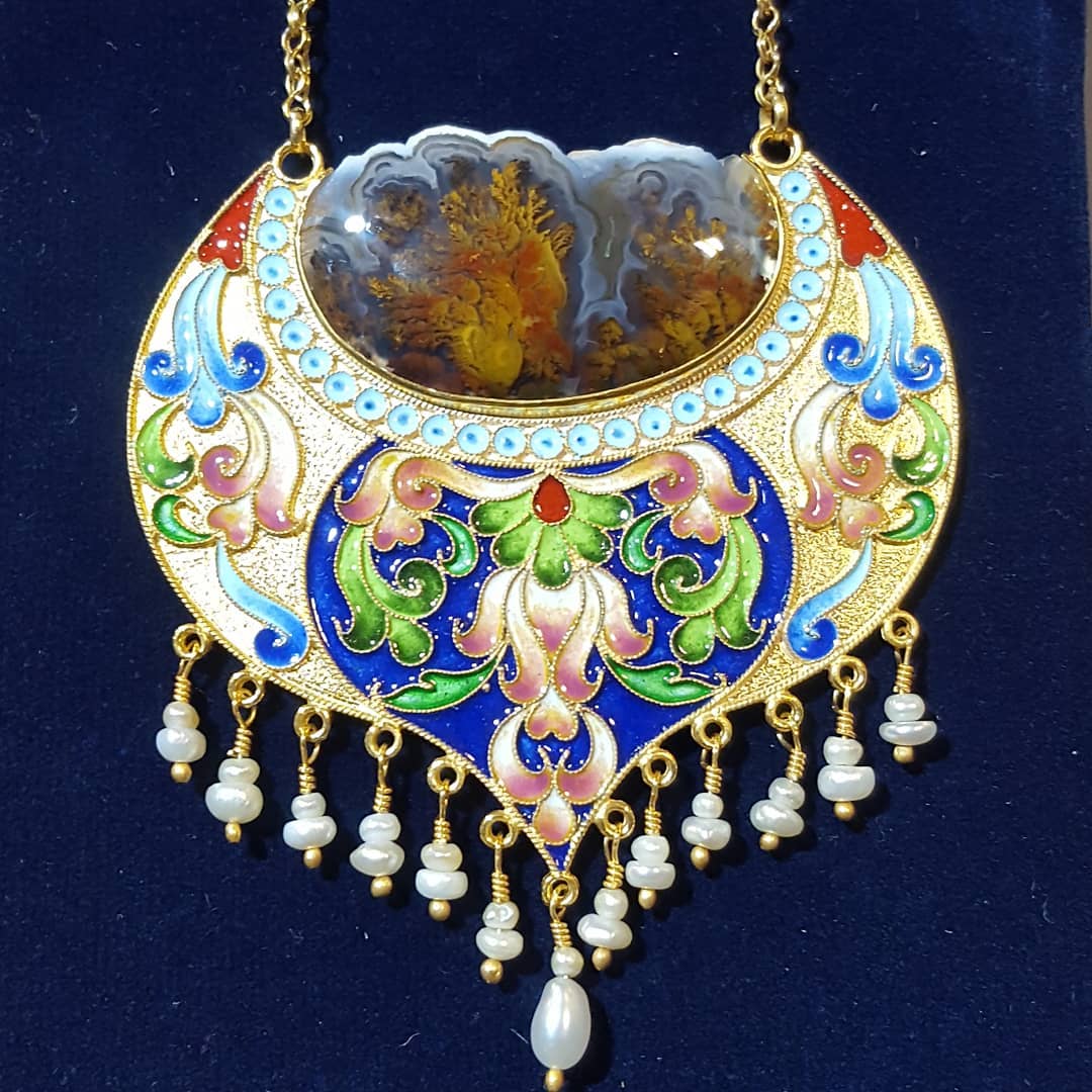 فنون و روش های ساخت هنر مینای خانه بندی معاصر