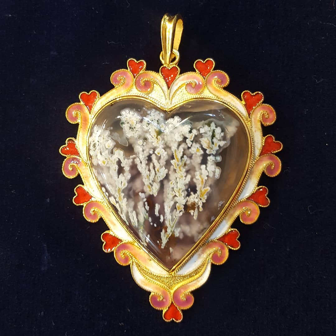 فنون و روش های ساخت هنر مینای خانه بندی معاصر