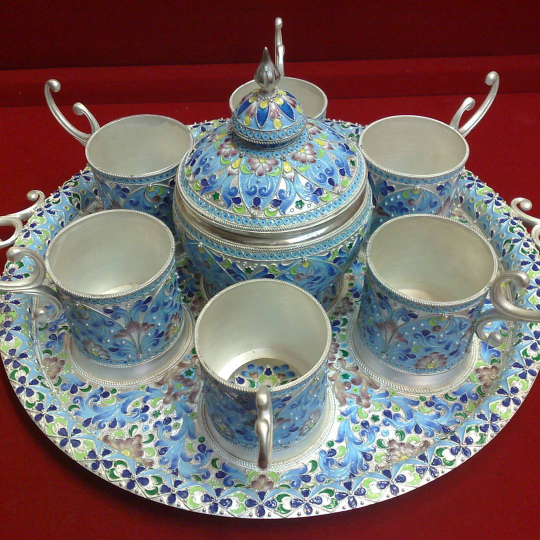 فنون و روش های ساخت هنر مینای خانه بندی معاصر