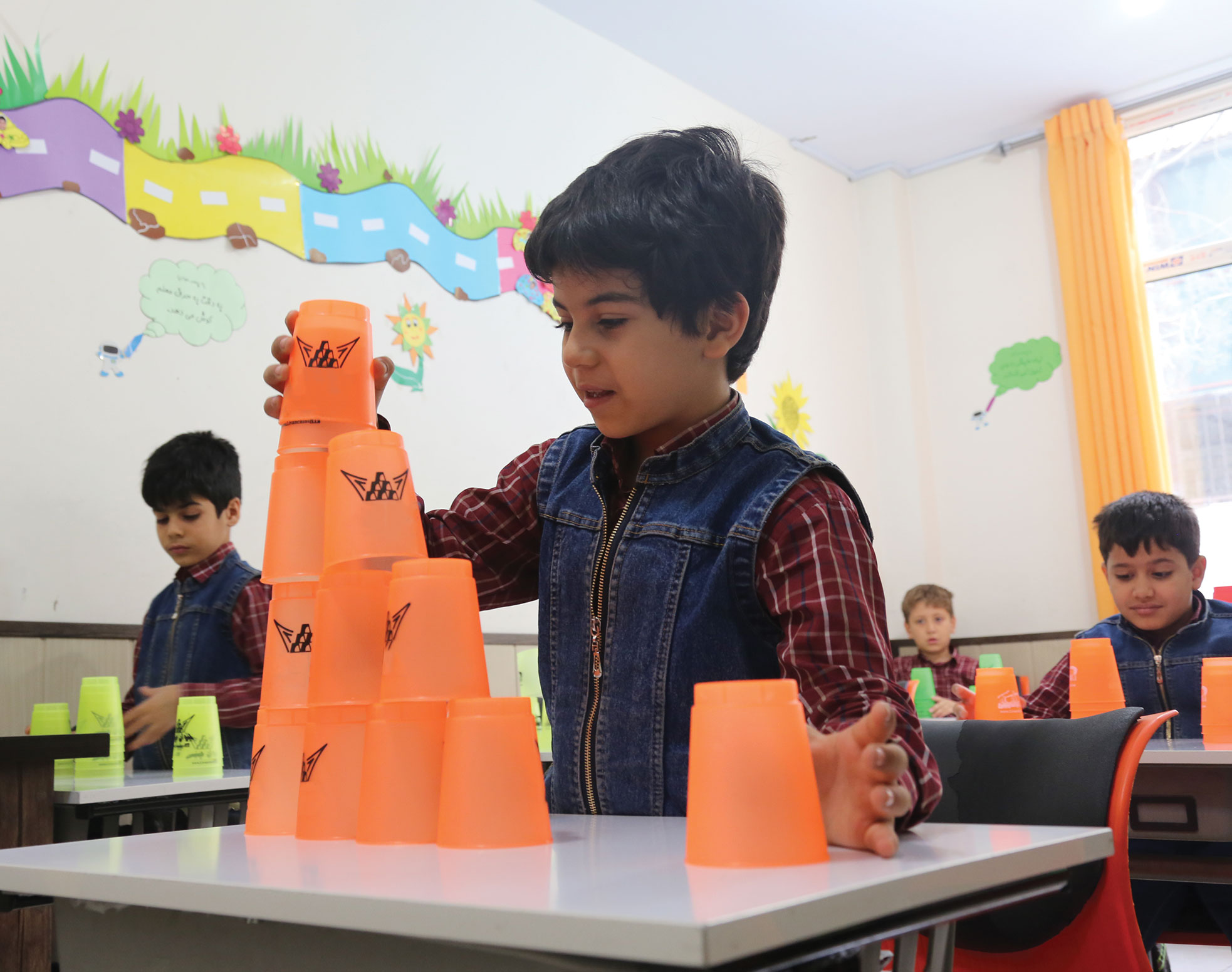 تولید محتوا توسط دانش آموزان