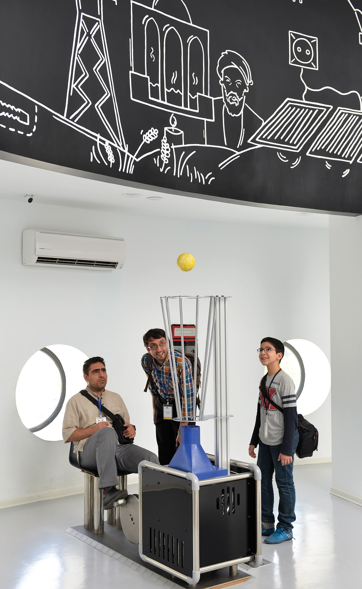 بازدید از مدرسه فردا