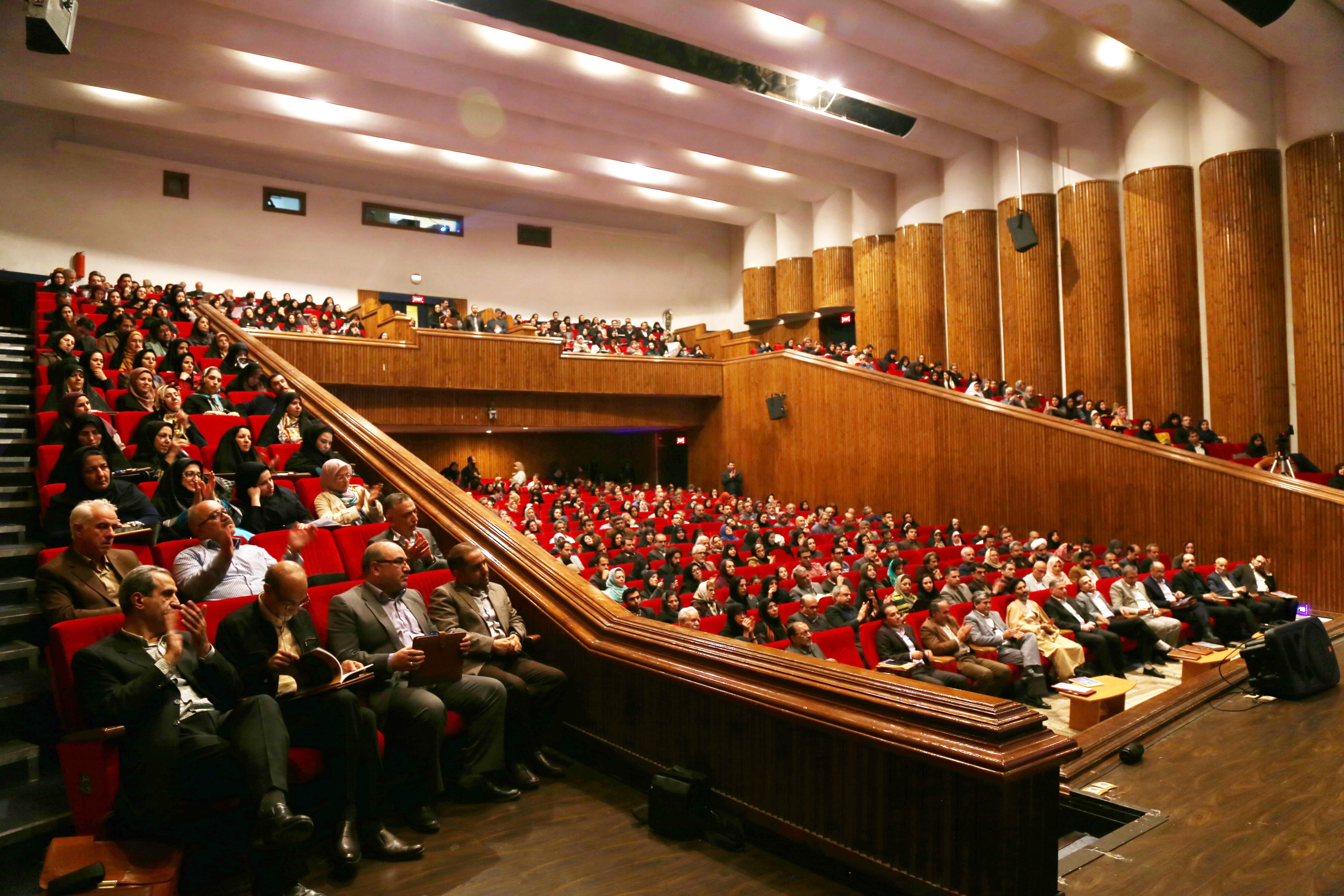 اختتامیه شانزدهمین دوره جشنواره کتاب رشد