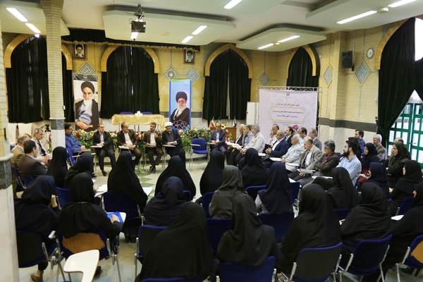 بیست‌ و یکمین نشست هم‌ اندیشی سردبیران و مدیران داخلی مجلات رشد؛ اردیبهشت ۹۸