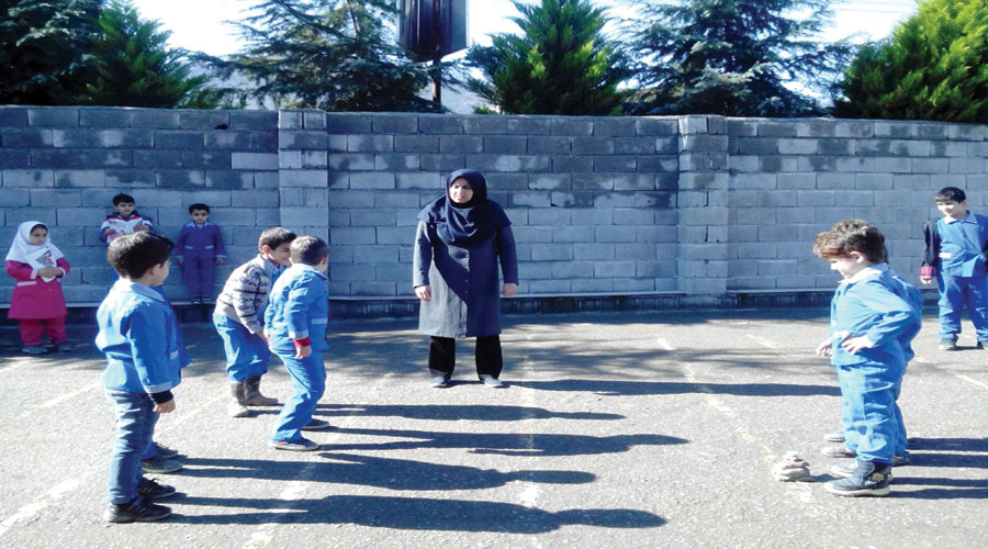 تأثیر بازی هفت سنگ در پیش دبستان