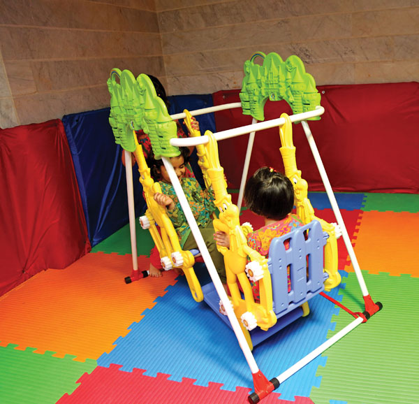 متناسب‌سازی ابزارهای ارزیابی استانداردهای محیط آموزشی