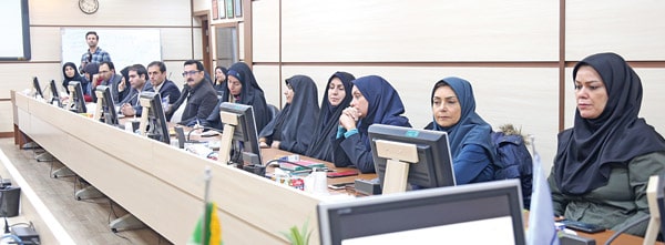 نشست شاخص‌ های جهانی پایگاه اجتماعی و منزلت معلمان