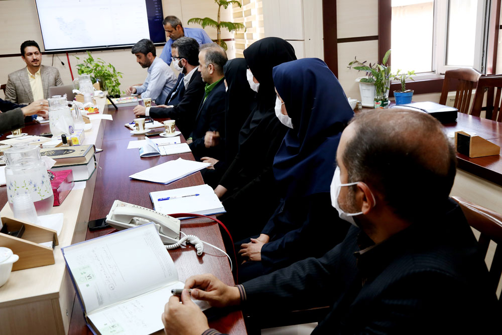 جلسه رونمایی از فاز اول رشد پلاس