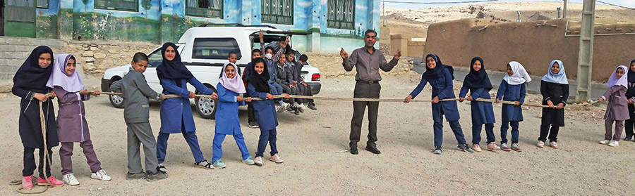 فرهاد مینایی