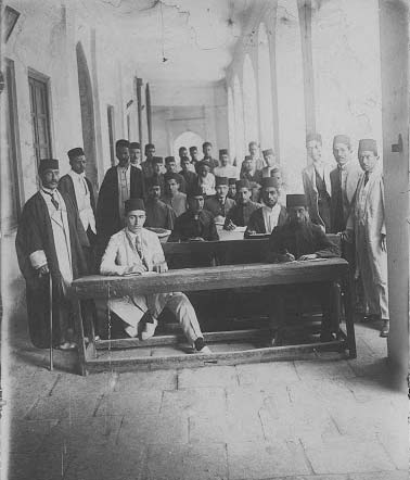 امیر خستگی ناپذیر