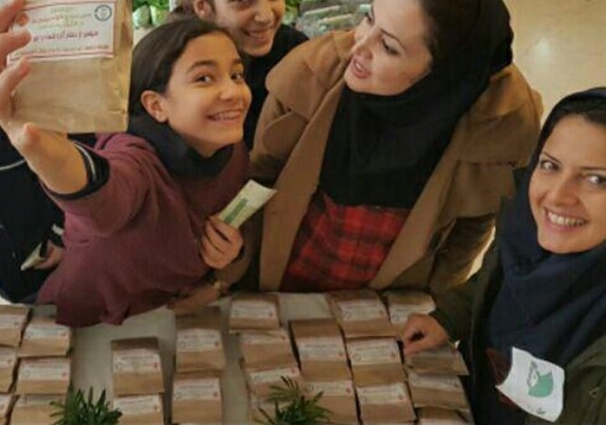 مجمتع صبا:محصول اولین خاک صبا