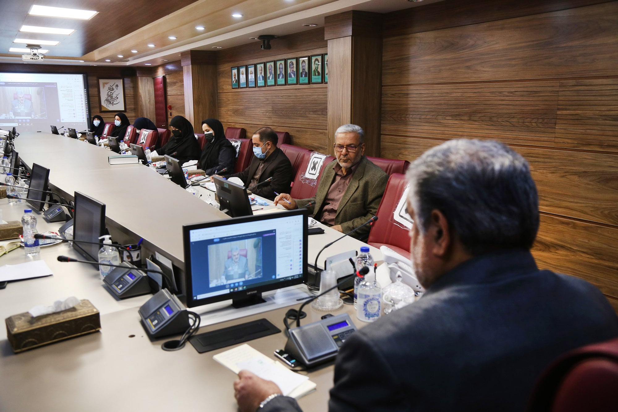 نشست جهت‌گیری محتوایی مجلات رشد با رویکرد تحولی و متناسب سازی آن با بسته‌های تربیت و یادگیری