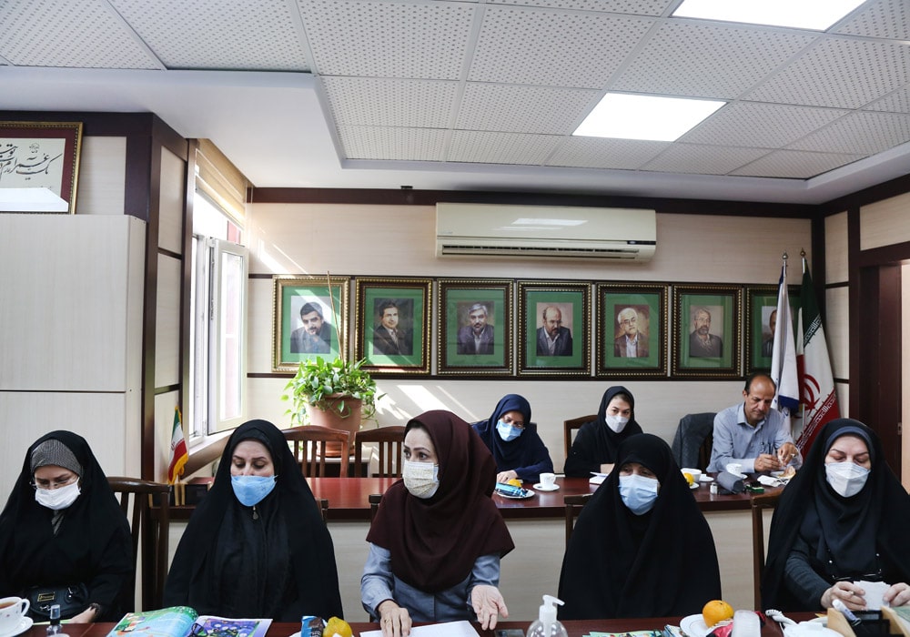 بررسی و ارزیابی مجلات رشد کودک و نوآموز