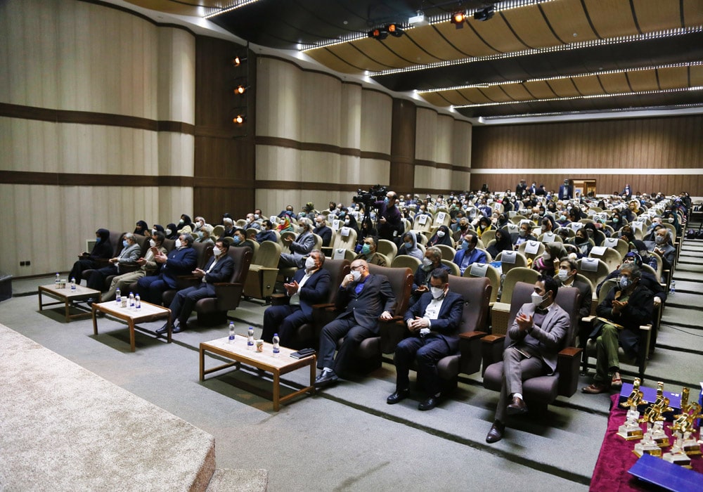 نوزدهمین جشنواره کتاب رشد