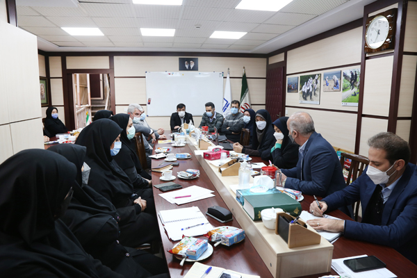 نشست هم‌اندیشی با ارائه دو پژوهش