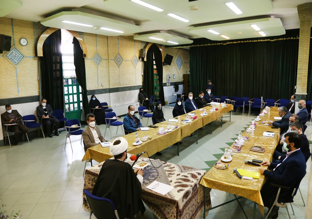 نشست هم‌اندیشی ریاست سازمان پژوهش با کارشناسان دفتر انتشارات و فناوری آموزشی