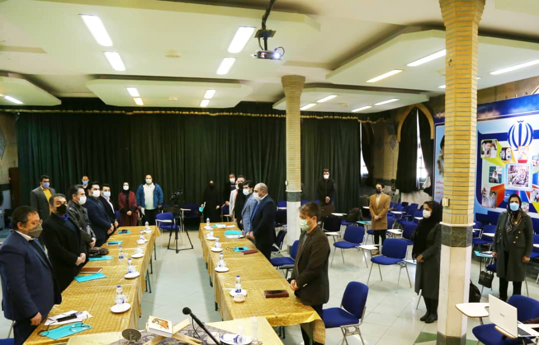 تصاویر منتخب از نشست هماهنگی موسسات تولید کننده محتوا و نرم افزارهای برخط جهت برگزاری نمایشگاه