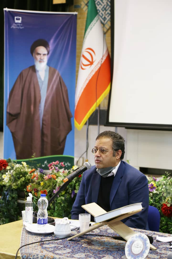 تصاویر منتخب از نشست هماهنگی موسسات تولید کننده محتوا و نرم افزارهای برخط جهت برگزاری نمایشگاه