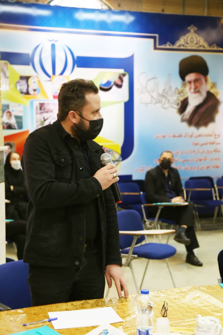 تصاویر منتخب از نشست هماهنگی موسسات تولید کننده محتوا و نرم افزارهای برخط جهت برگزاری نمایشگاه