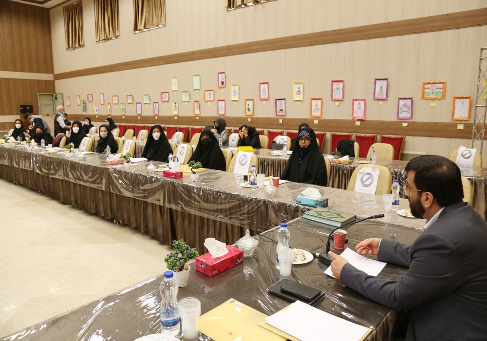 نشست هم‌اندیشی برنامه سالانه مجلات رشد