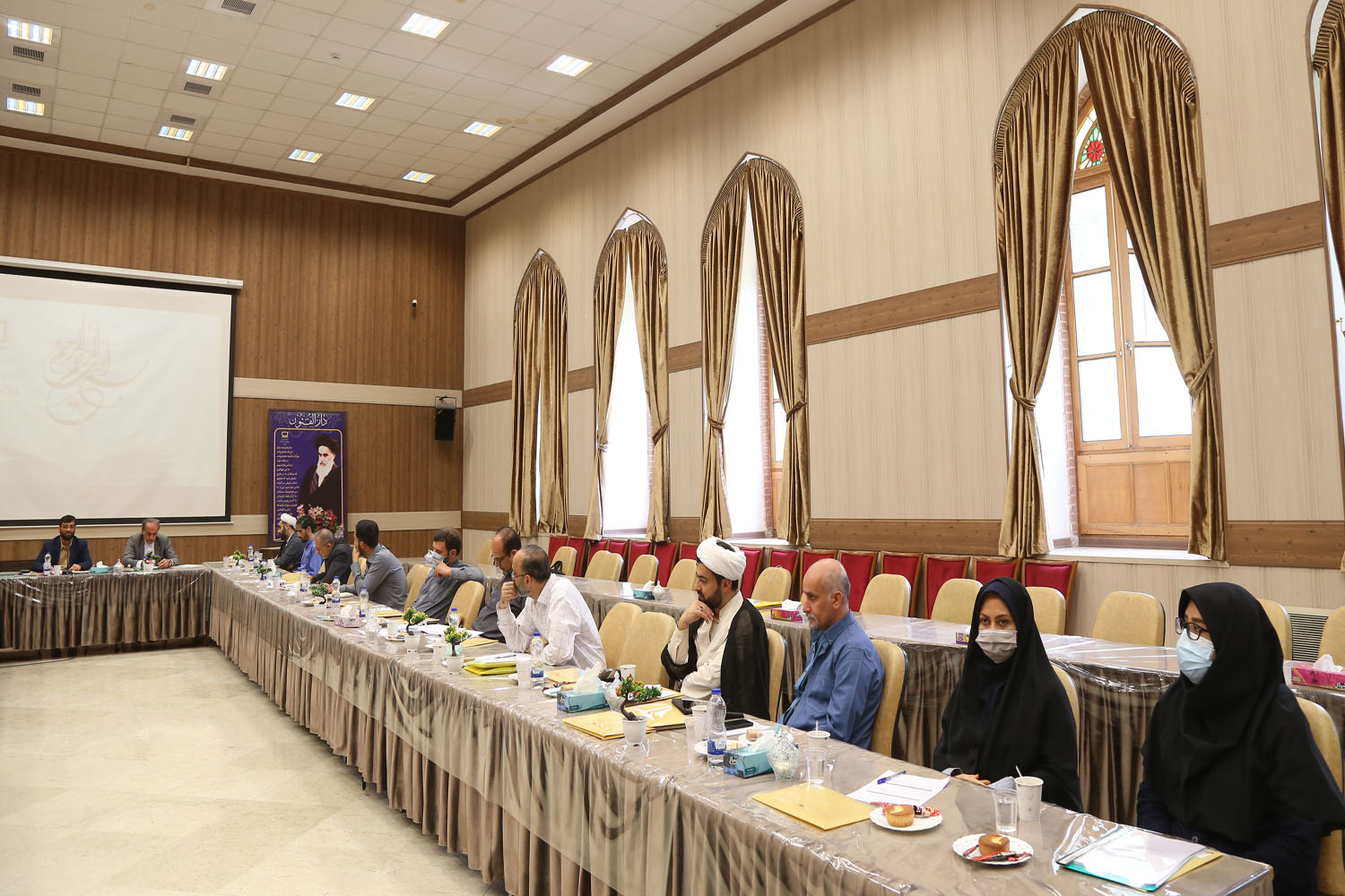 نشست هم‌اندیشی برنامه سالانه مجلات رشد؛ اردیبهشت ۱۴۰۱