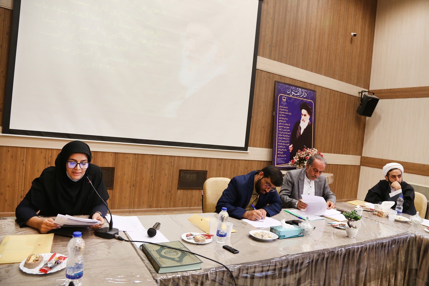 نشست هم‌اندیشی برنامه سالانه مجلات رشد؛ اردیبهشت ۱۴۰۱