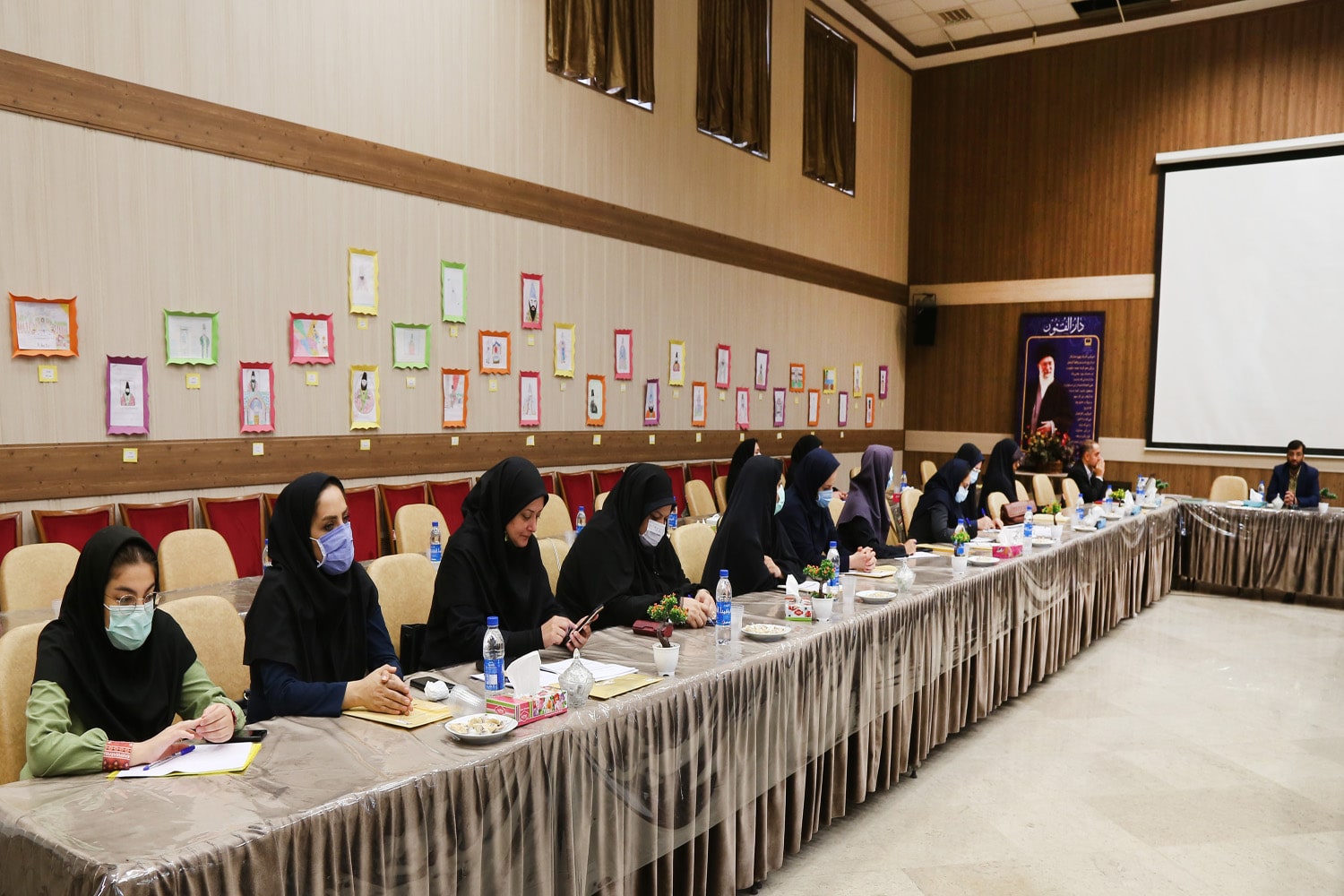 نشست هم‌اندیشی برنامه سالانه مجلات رشد؛ اردیبهشت ۱۴۰۱