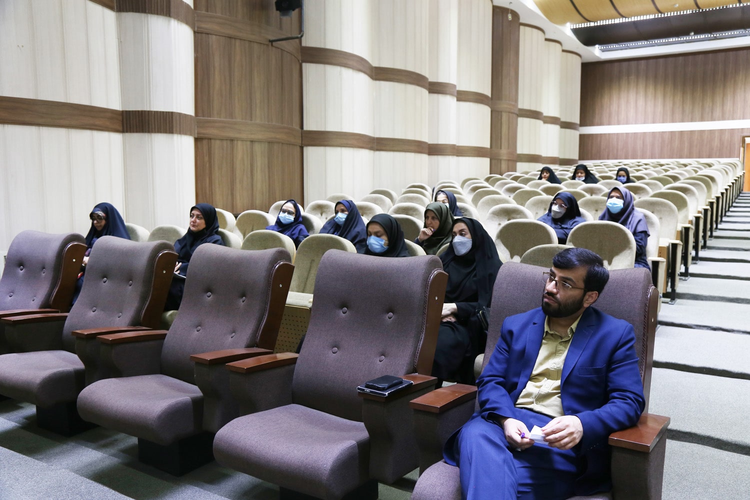 نشست هم‌اندیشی برنامه سالانه مجلات رشد؛ اردیبهشت ۱۴۰۱