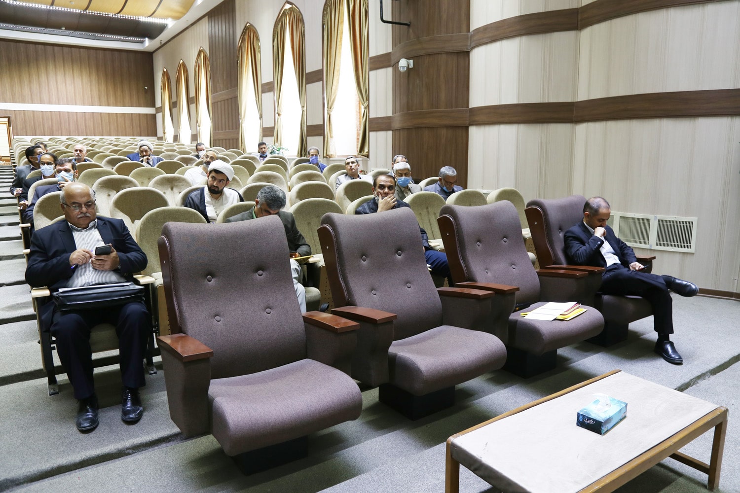 نشست هم‌اندیشی برنامه سالانه مجلات رشد؛ اردیبهشت ۱۴۰۱