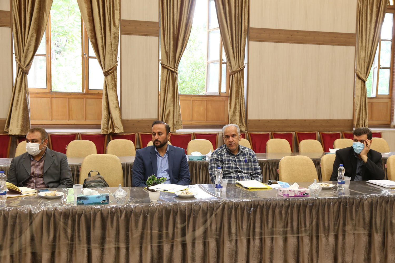 نشست هم‌اندیشی برنامه سالانه مجلات رشد؛ اردیبهشت ۱۴۰۱