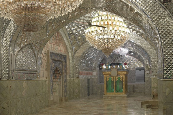 رشد آموزش فیزیک: نورپردازی اماکن مقدسه