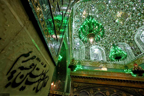 رشد آموزش فیزیک: نورپردازی اماکن مقدسه