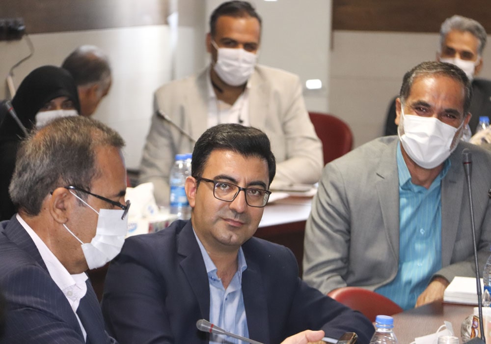 بیستمین گردهمایی سراسری معاونان و نمایندگان نشریات رشد استان‌ها مقدس