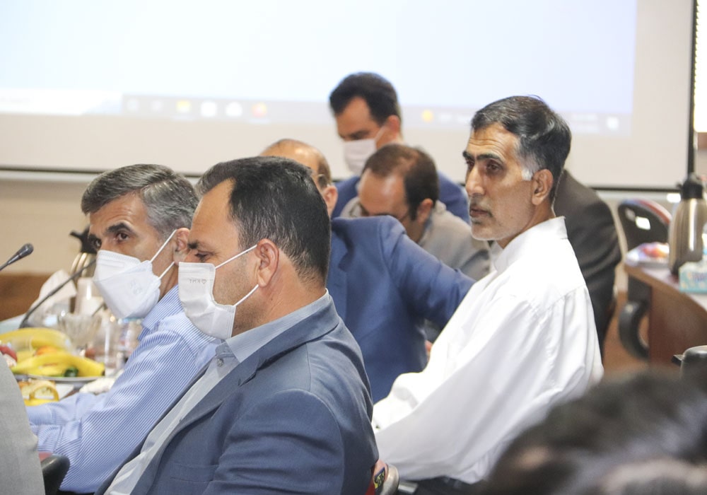 بیستمین گردهمایی سراسری معاونان و نمایندگان نشریات رشد استان‌ها مقدس