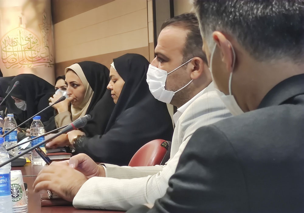 بیستمین گردهمایی سراسری معاونان و نمایندگان نشریات رشد استان‌ها مقدس