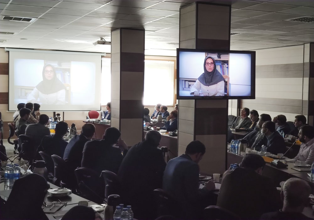 بیستمین گردهمایی سراسری معاونان و نمایندگان نشریات رشد استان‌ها مقدس