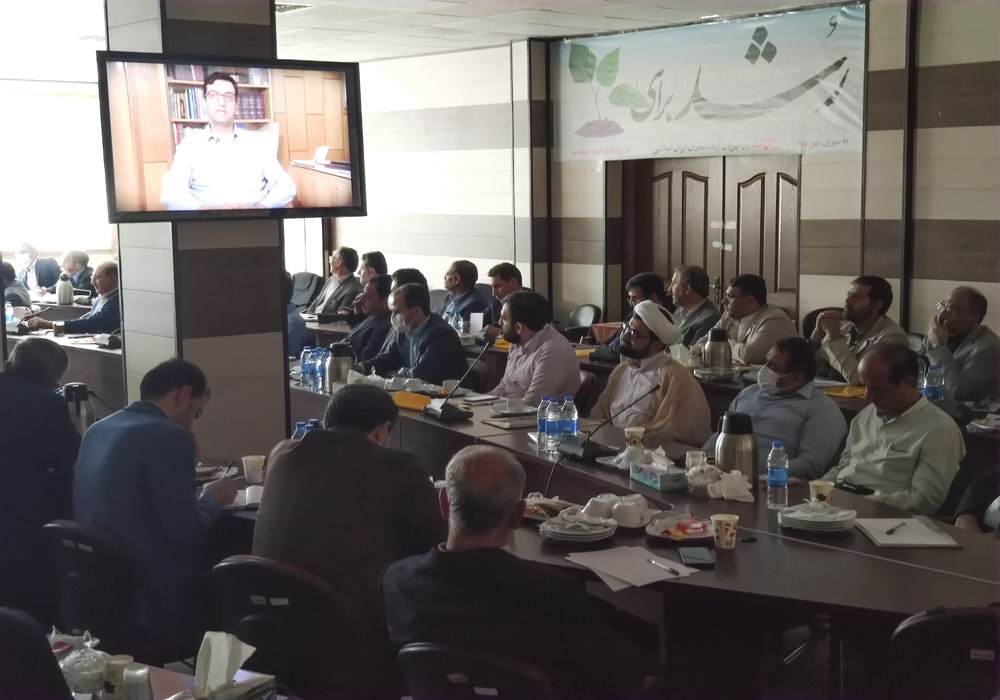 بیستمین گردهمایی سراسری معاونان و نمایندگان نشریات رشد استان‌ها مقدس