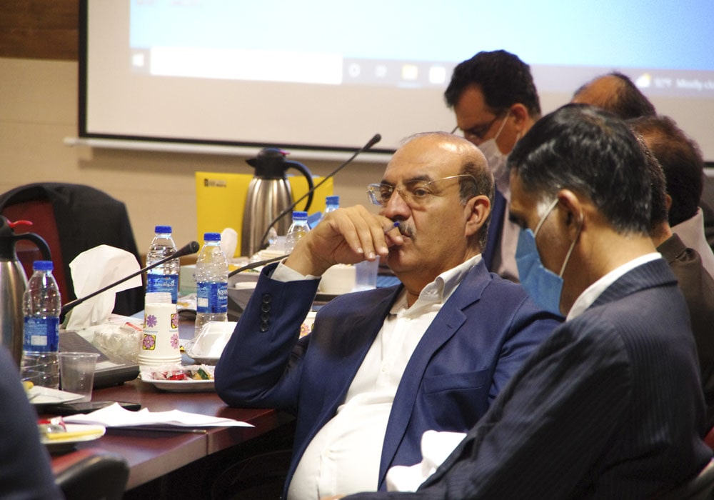 بیستمین گردهمایی سراسری معاونان و نمایندگان نشریات رشد استان‌ها مقدس