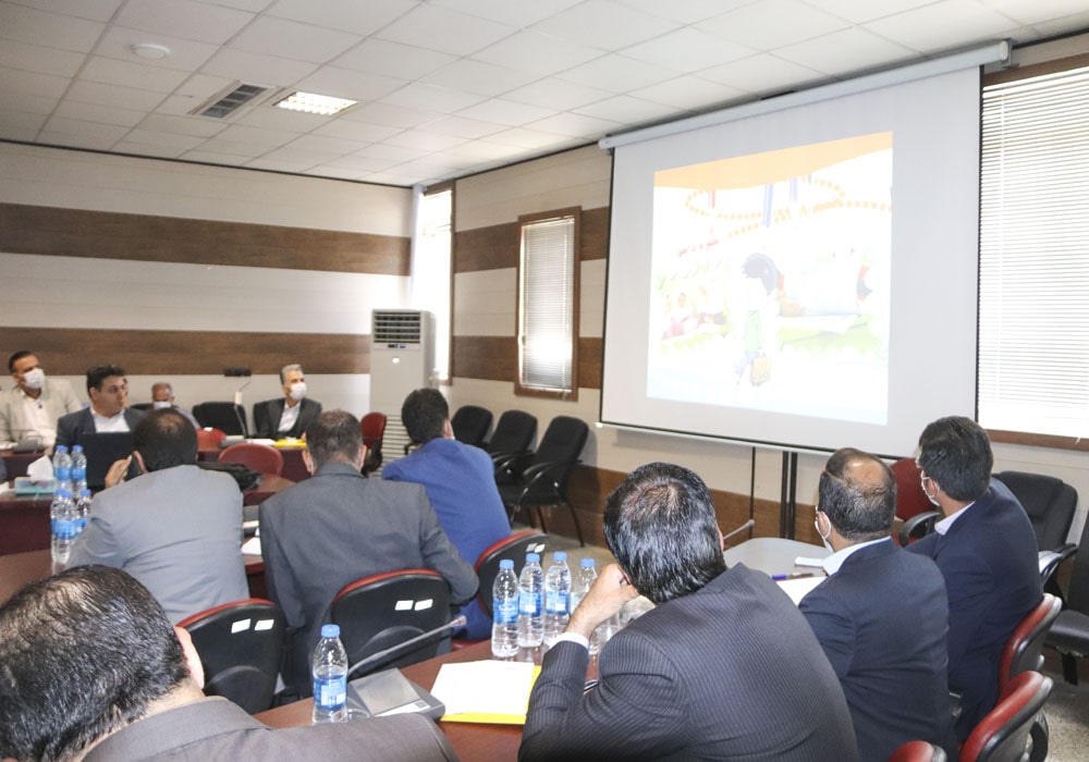 بیستمین گردهمایی سراسری معاونان و نمایندگان نشریات رشد استان‌ها مقدس