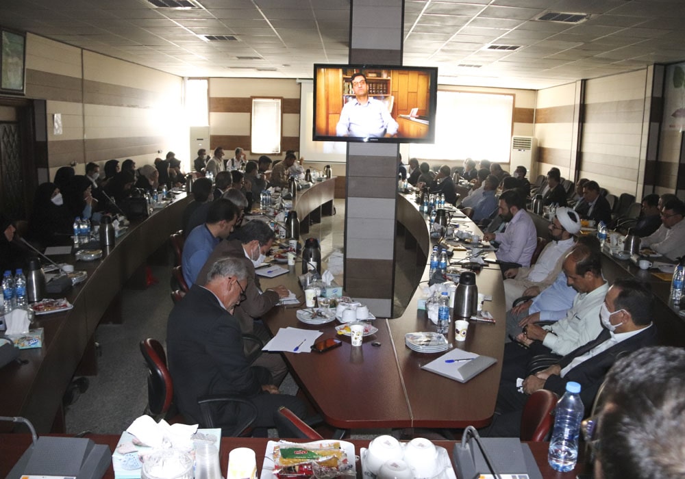 بیستمین گردهمایی سراسری معاونان و نمایندگان نشریات رشد استان‌ها مقدس