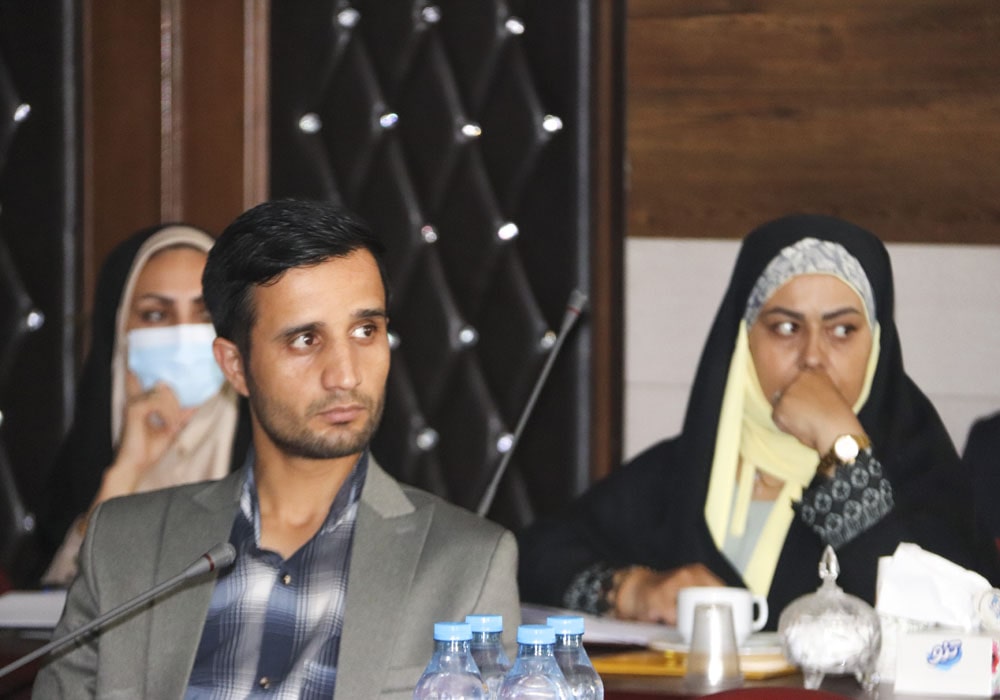 بیستمین گردهمایی سراسری معاونان و نمایندگان نشریات رشد استان‌ها مقدس