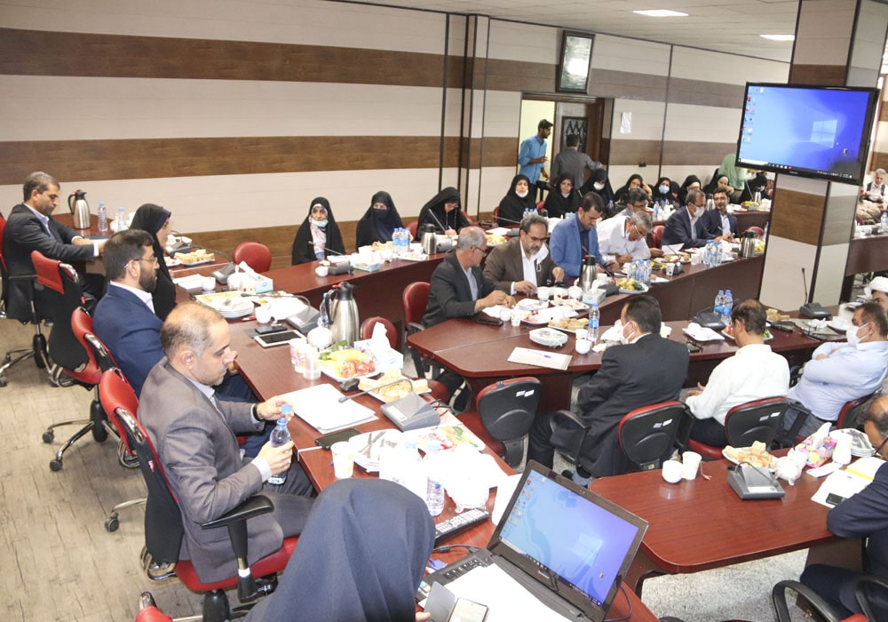 بیستمین گردهمایی سراسری معاونان و نمایندگان نشریات رشد استان‌ها مقدس